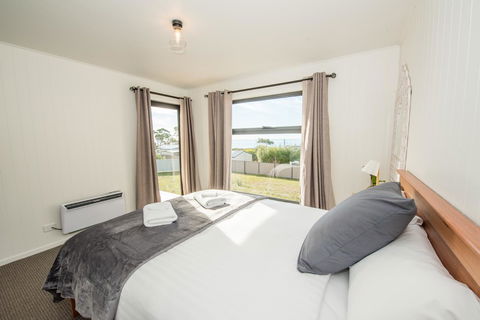 Beach House XIV - Accommodation Port Hedland 9