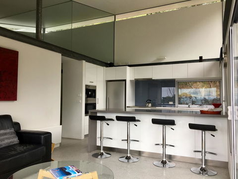 Eaglehawk Pavilions - Accommodation Port Hedland 4