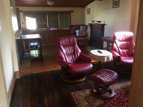 Kerrellie Cottages 2, 4 & 8 Reid Street - Accommodation Port Hedland 15