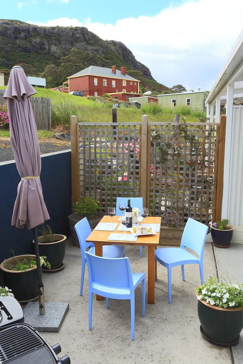 @ The Beach & Not Quite @ The Beach Holiday Cottages - Stanley - Accommodation Port Hedland 25