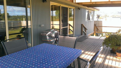 The Crays Accommodation - Accommodation Port Hedland 6