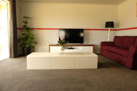 The Crays Accommodation - Accommodation Port Hedland 16