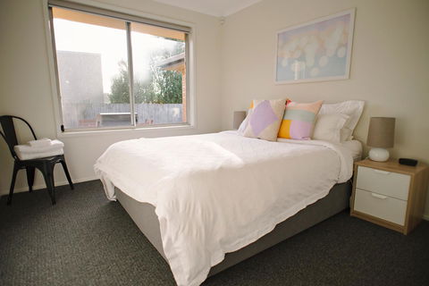 The Holiday Home People - Accommodation Port Hedland 12