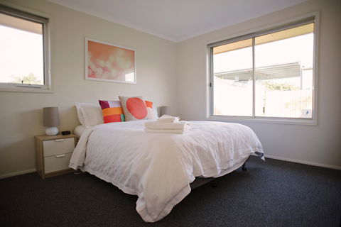 The Holiday Home People - Accommodation Port Hedland 15