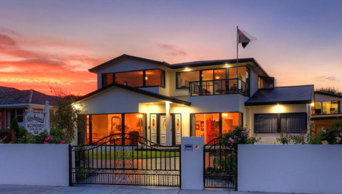 Birchwood On The River - Devonport, Tasmania - Self-Contained And Self-Catering Accommodation - Accommodation Port Hedland 3