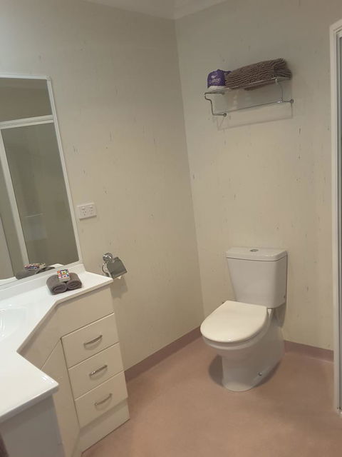 On The Terrace - Accommodation Port Hedland 15