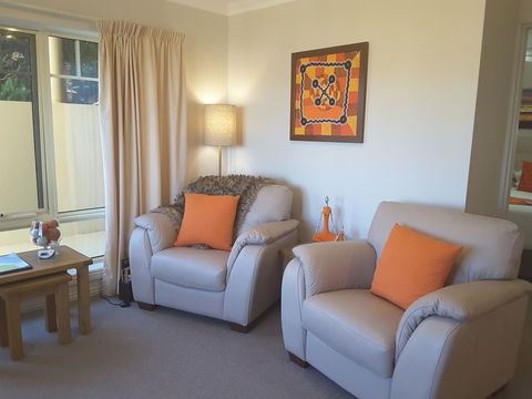 On The Terrace - Accommodation Port Hedland 24