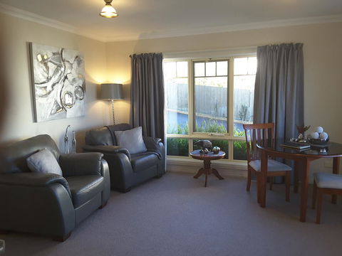 On The Terrace - Accommodation Port Hedland 33