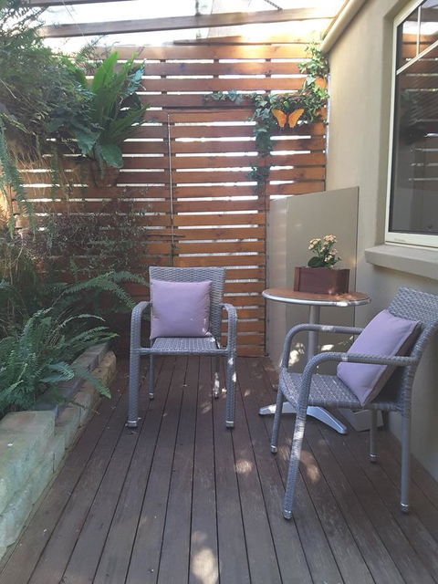 On The Terrace - Accommodation Port Hedland 14