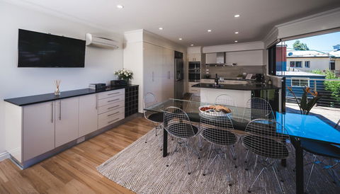 Russell House - Accommodation Port Hedland 24
