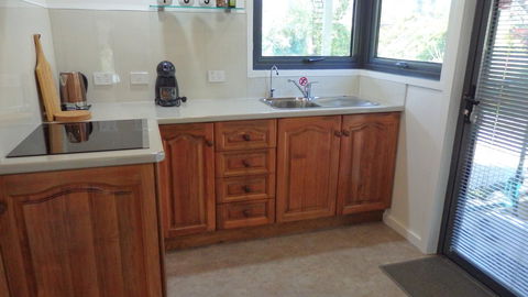 Karoola Cottage Self Contained - Accommodation Port Hedland 5