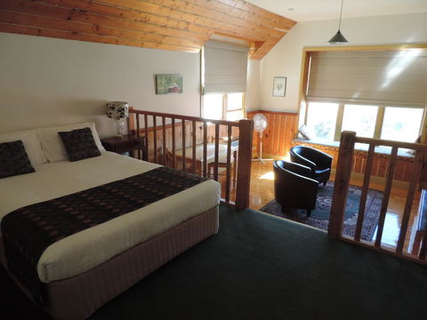 Bushman's Cafe - Accommodation Port Hedland 12