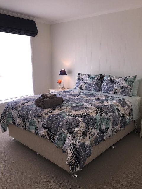 Swansea Beach House Oceanfront - Accommodation Port Hedland 14