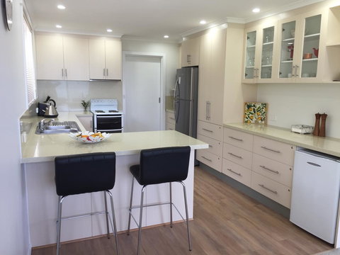 Swansea Beach House Oceanfront - Accommodation Port Hedland 12