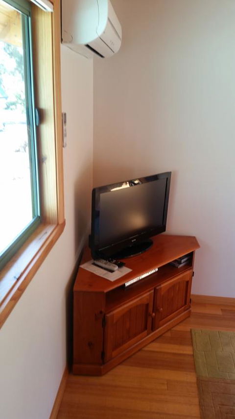 Four Seasons Waterfront Villas - Accommodation Port Hedland 13