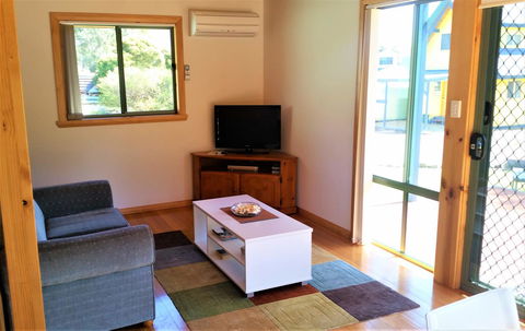 Four Seasons Waterfront Villas - Accommodation Port Hedland 19