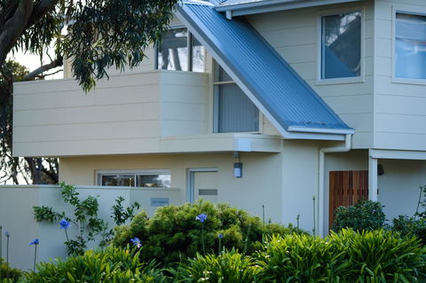 Cod Rock Point - Accommodation Port Hedland 1