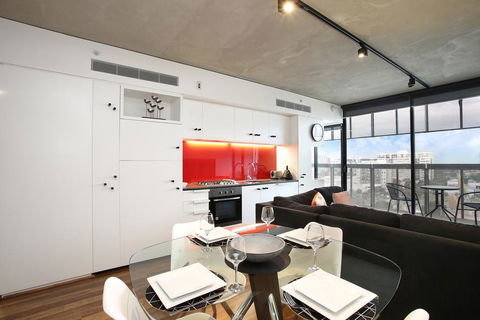 NGV Art Centre Retreat - StayCentral - Accommodation Port Hedland 1
