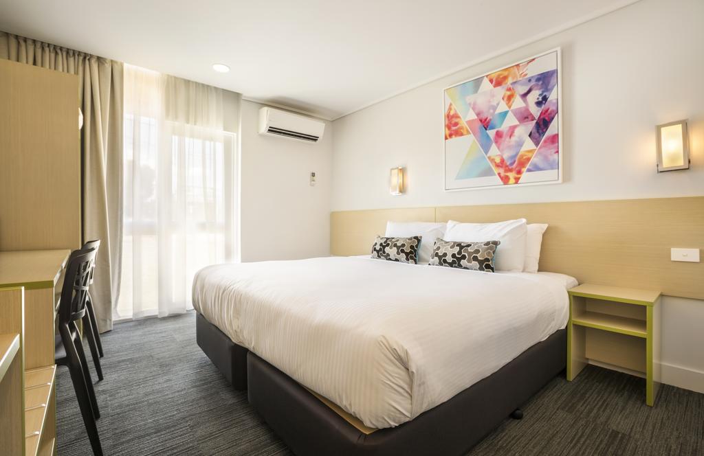 Meadow Heights VIC Accommodation Port Hedland