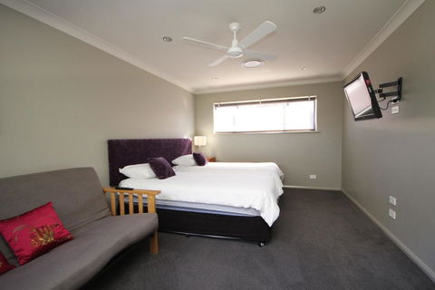 NORTHERN HAVEN-3/16 David Campbell St NH - Accommodation Port Hedland 1