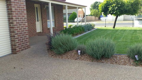 Numurkah Self Contained Apartments - The Mieklejohn - Accommodation Port Hedland 3