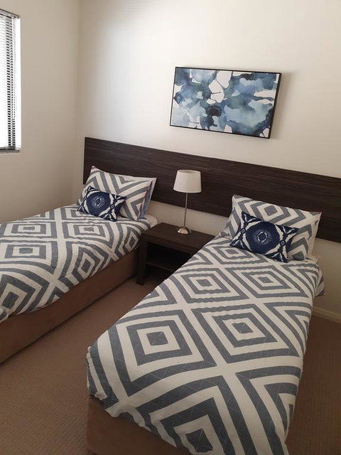 Oceanic Apartment - Accommodation Port Hedland 0