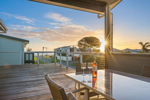 Oceans Eight - Accommodation Port Hedland 0