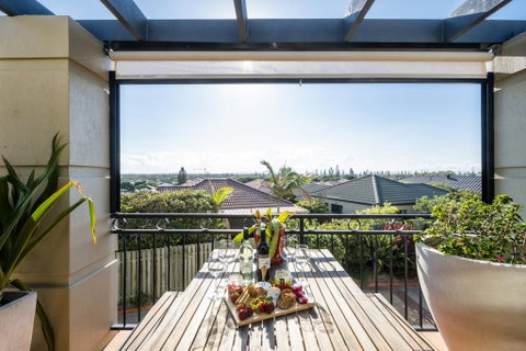 Oceanside - Accommodation Port Hedland 2
