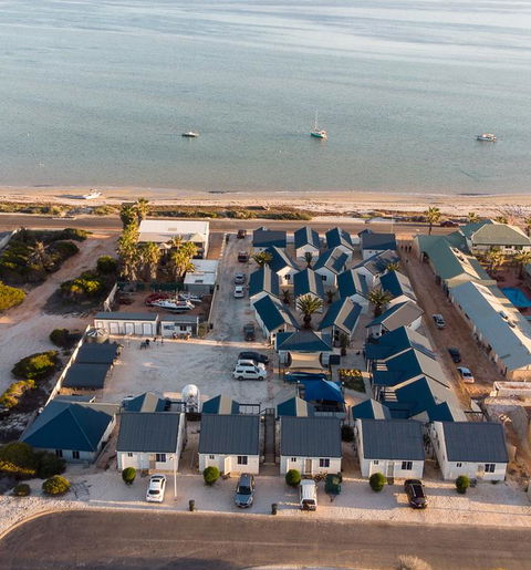 Oceanside Village - Accommodation Port Hedland 3