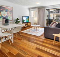 One-Bed Apartment With Balcony and Parking near CBD - Accommodation Port Hedland