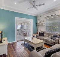 Oscars Pet Friendly Beach House 14 Tomaree Road - Accommodation Port Hedland