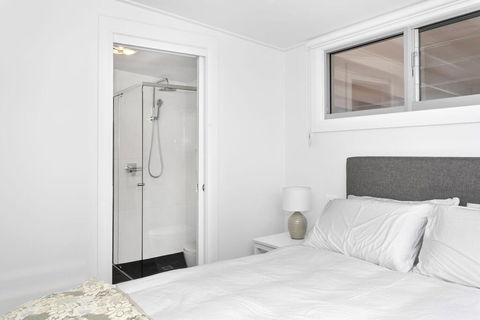 Pa's Beach House - Apartment 1 - Accommodation Port Hedland 2