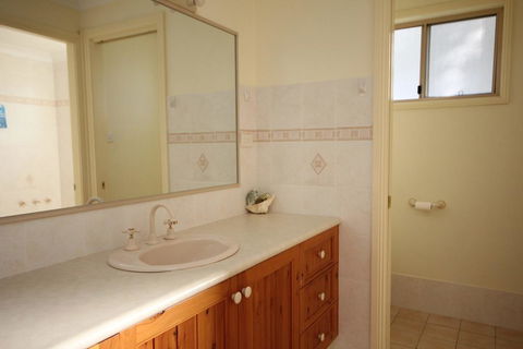 Pacific Breeze - 118 Camden Head Rd Dunbogan - Accommodation Port Hedland 1