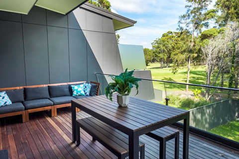 Pandanas Apartments 17B - Mollymook Beach - Accommodation Port Hedland 1
