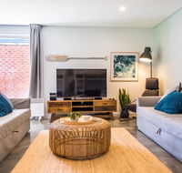 Pandanas Apartments 17B - Mollymook Beach - Accommodation Port Hedland