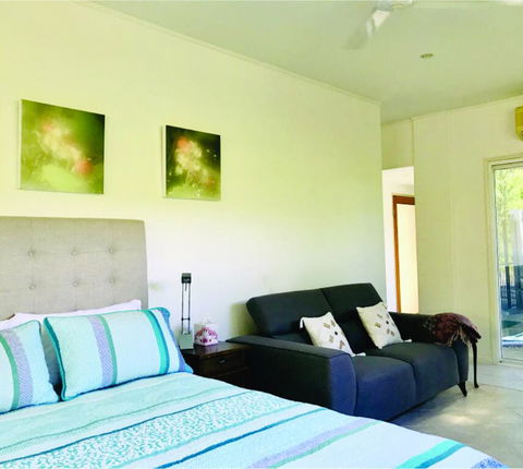 Paradise Eco B & B - Accommodation Port Hedland 2