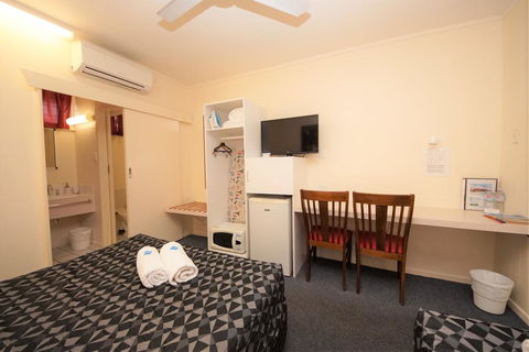 Parkside Motel & Licensed Restaurant - Accommodation Port Hedland 2