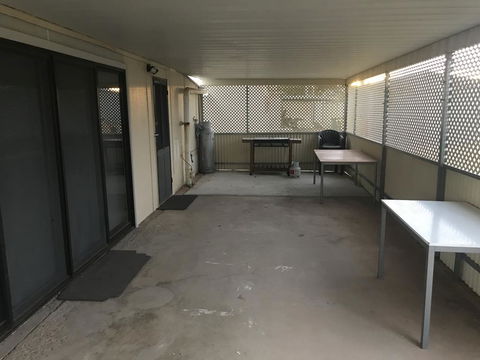 Peace And Quiet Near The Beach - Accommodation Port Hedland 1