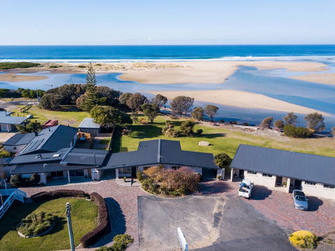 Pelican Sands Scamander - Accommodation Port Hedland 0
