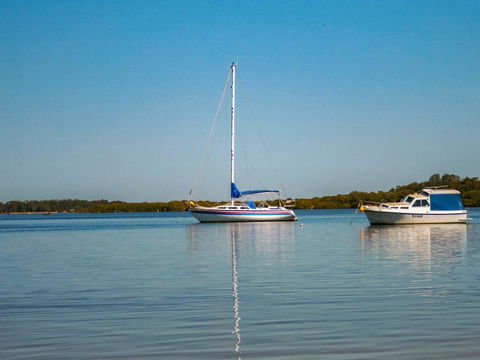 Perfect Seclusion - Top Level Only - Accommodation Port Hedland 1