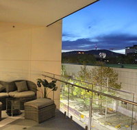 Perfectly Located Modern Apartment - Canberra CBD - Accommodation Port Hedland