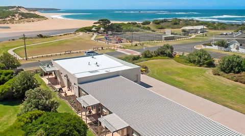Peterborough House Motel - Accommodation Port Hedland 0