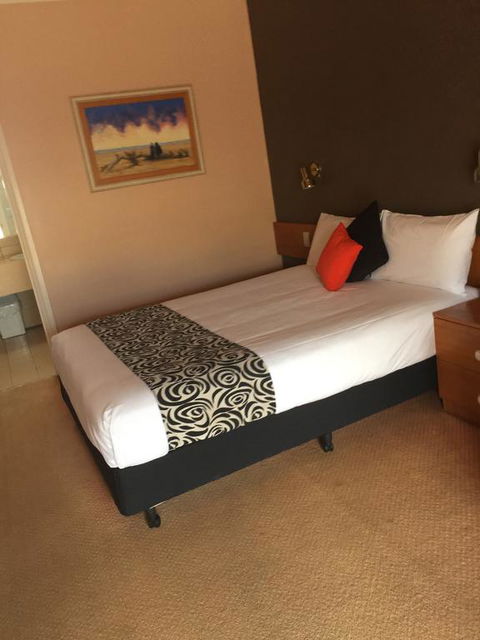 Philadelphia Motor Inn - Accommodation Port Hedland 0