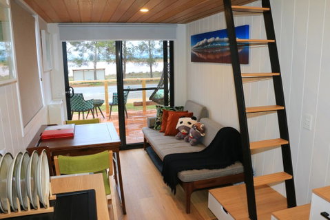 Pink Lake Tiny House - Accommodation Port Hedland 3