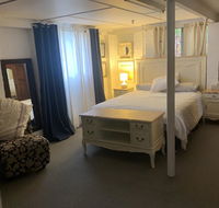 Private room downstairs area - Accommodation Port Hedland