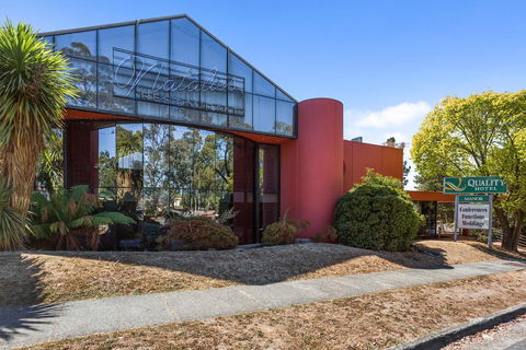 Quality Hotel Manor - Accommodation Port Hedland 0