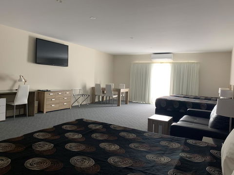 Quality Hotel Sherbourne Terrace - Accommodation Port Hedland 2