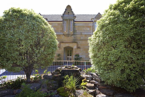 Quest Trinity House - Accommodation Port Hedland 0