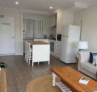 Quiet apartment walking distance to restaurants - Accommodation Port Hedland
