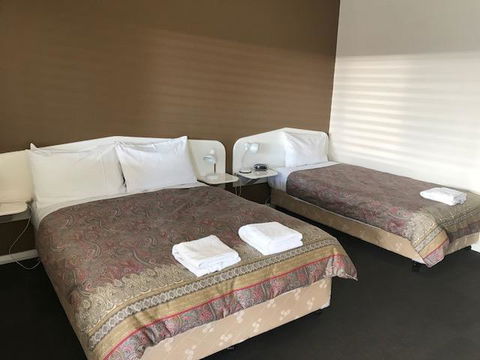 RAILWAY HOTEL MOTEL - Accommodation Port Hedland 2